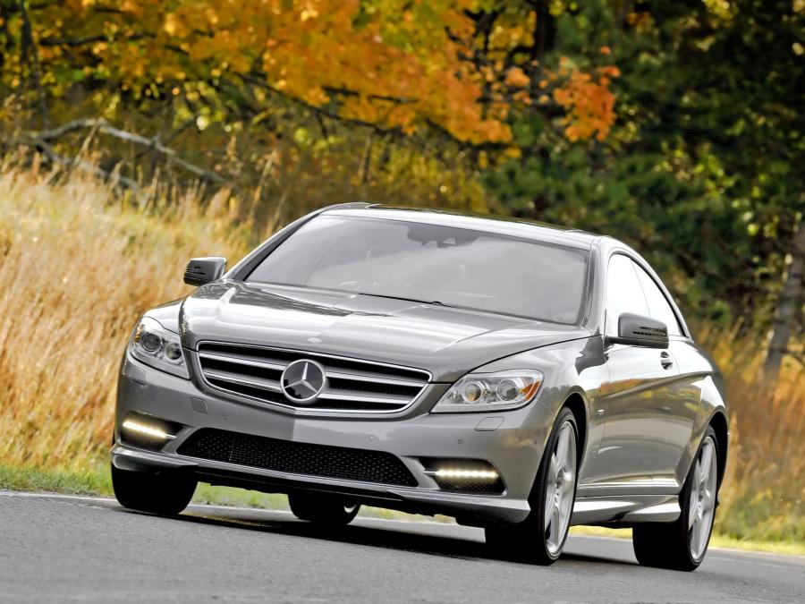  Mercedes-Benz CL550 4Matic 2010 года  (фото 4 из 23)